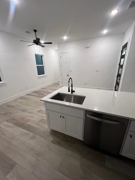 2 bedrooms apartment for rent in Trinity / Houston Gardens - Ne Houston, Houston