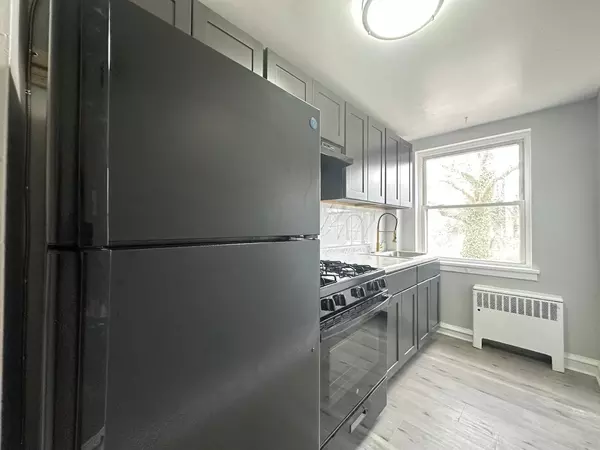 2 bedrooms apartment for rent in West Mount Airy - Nw Philadelphia, Philadelphia