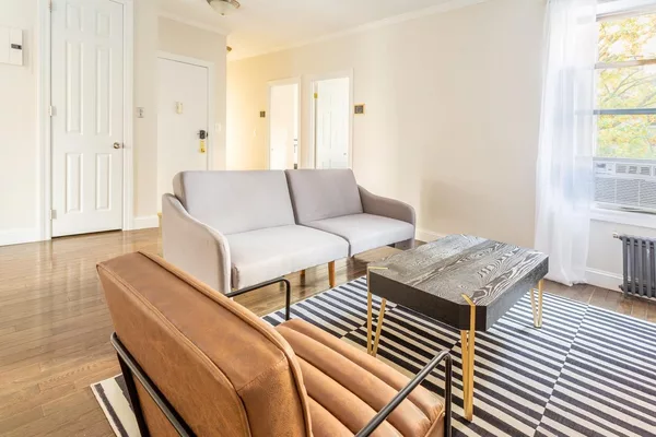 Coliving in Ditmas / Steinway - Queens, New York