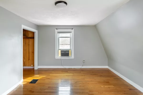 Coliving in Davis Square - Somerville, Boston