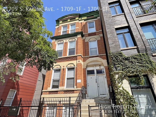 3 bedrooms apartment for rent in Lower West Side - West Side, Chicago