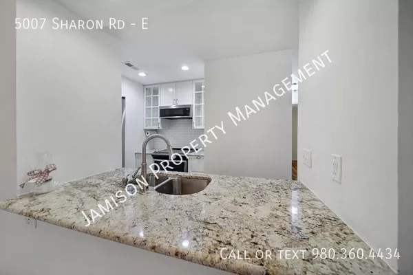 2 bedrooms apartment for rent in Beverly Woods - South Charlotte, Charlotte