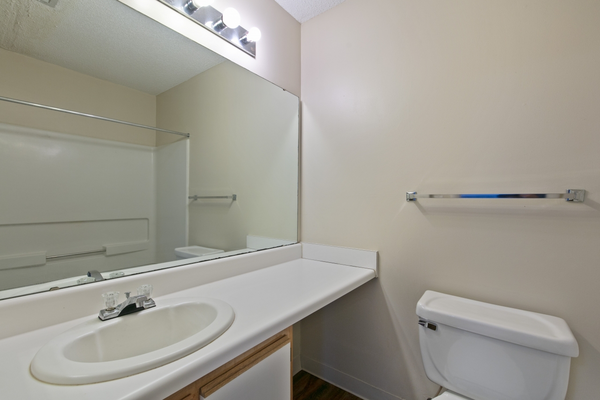 Coliving in Fairmont - Central Raleigh, Raleigh