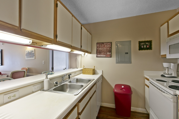Coliving in Fairmont - Central Raleigh, Raleigh
