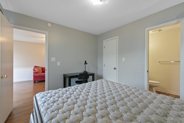 Coliving in Fairmont - Central Raleigh, Raleigh