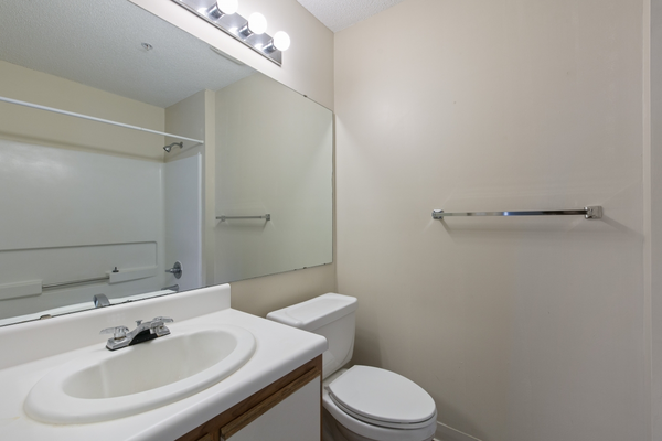 Coliving in Fairmont - Central Raleigh, Raleigh