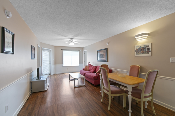 Coliving in Fairmont - Central Raleigh, Raleigh