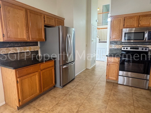 3 bedrooms apartment for rent in Desert View - Phoenix, Phoenix