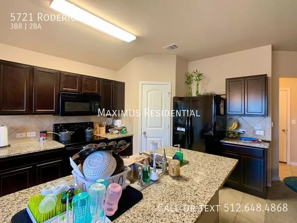 3 bedrooms apartment for rent in Manor - East Austin, Austin
