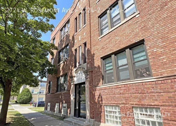 2 bedrooms apartment for rent in West Ridge - Far North Side, Chicago
