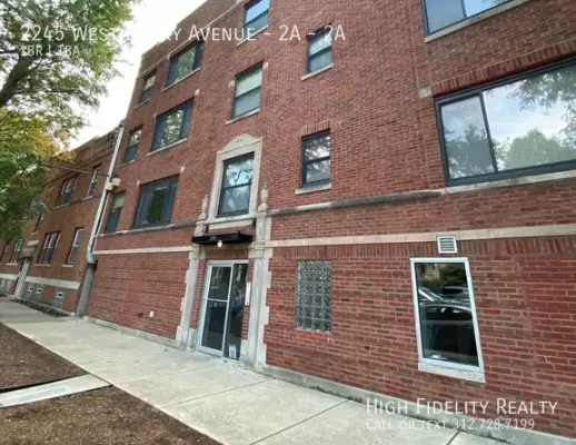 1 bedroom apartment for rent in Roscoe Village - North Side, Chicago
