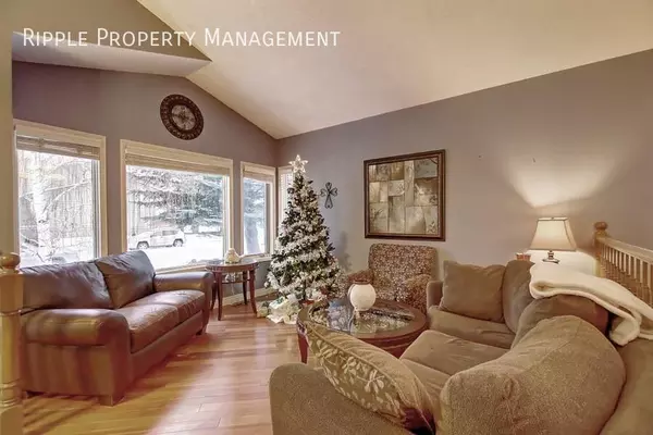 3 bedrooms apartment for rent in Shawnee Slopes - South Calgary, Calgary