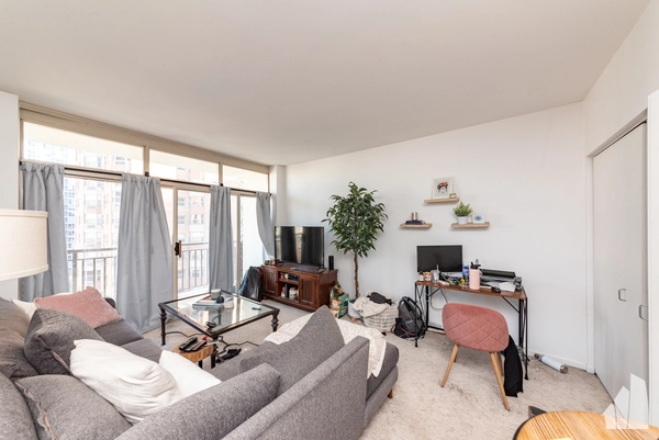 Studio Apartment for rent in Near North Side - Central, Chicago