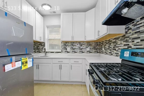 2 bedrooms apartment for rent in South Shore - South Side, Chicago