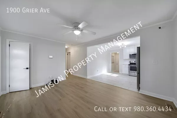 3 bedrooms apartment for rent in Washington Heights CLT - North Charlotte, Charlotte