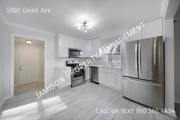 3 bedrooms apartment for rent in Washington Heights CLT - North Charlotte, Charlotte