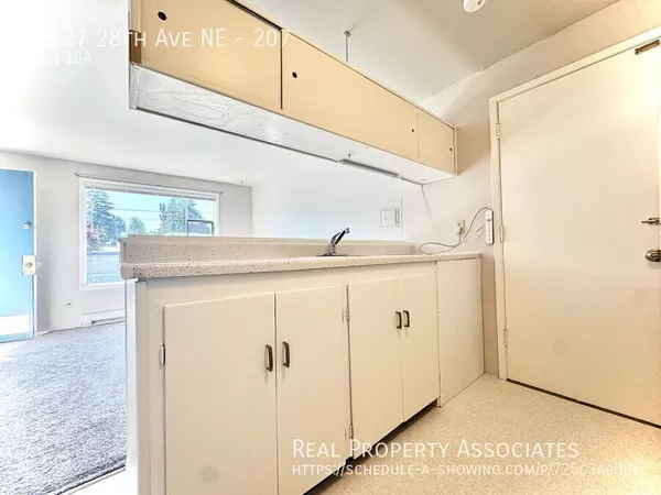 Studio Apartment for rent in Lake City - North Seattle, Seattle