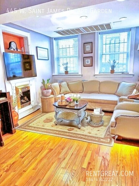 2 bedrooms apartment for rent in Lincoln Park - North Side, Chicago