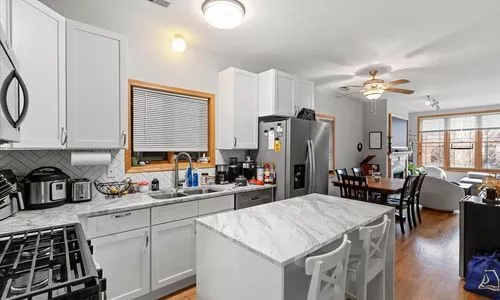 3 bedrooms apartment for rent in West Town - West Side, Chicago