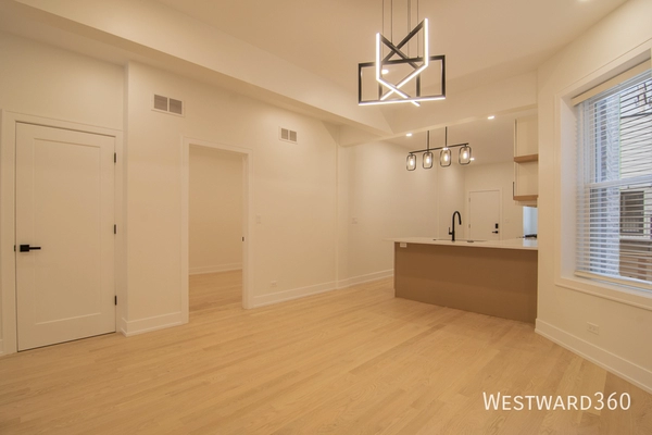 3 bedrooms apartment for rent in Boystown - North Side, Chicago