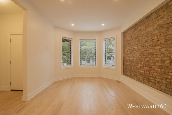 3 bedrooms apartment for rent in Boystown - North Side, Chicago