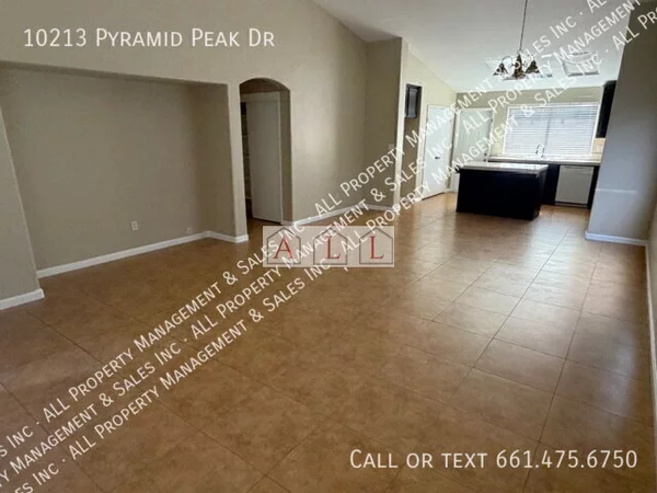 3 bedrooms apartment for rent in South Bakersfield - Central Bakersfield, Bakersfield