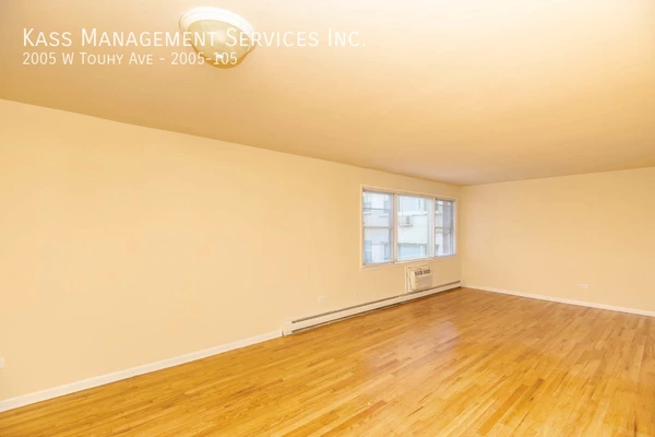 3 bedrooms apartment for rent in Rogers Park - Far North Side, Chicago