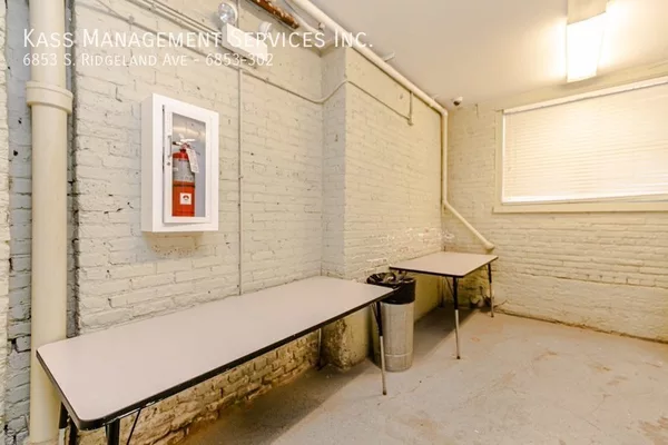 2 bedrooms apartment for rent in South Shore - South Side, Chicago