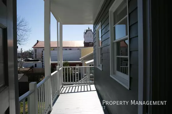 5 bedrooms apartment for rent in Carver - Central RVA, Richmond