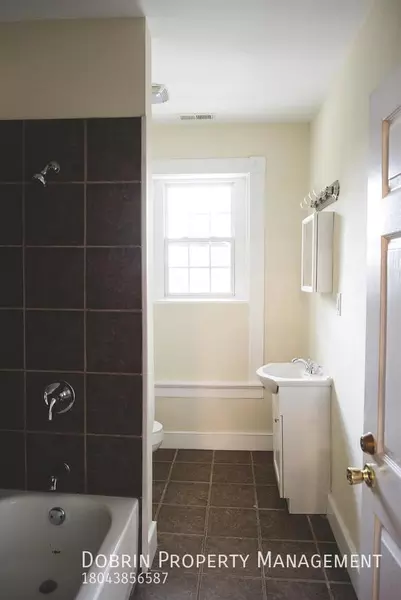 4 bedrooms apartment for rent in Randolph - Central RVA, Richmond