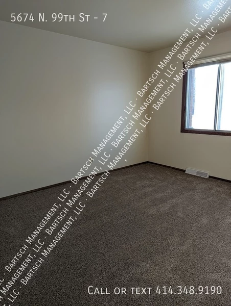 2 bedrooms apartment for rent in Menomonee River Hills - NW Mil, Milwaukee