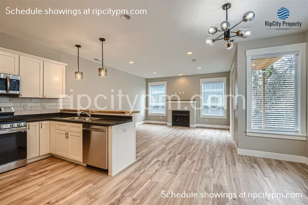 3 bedrooms apartment for rent in St. Johns - North Portland, Portland