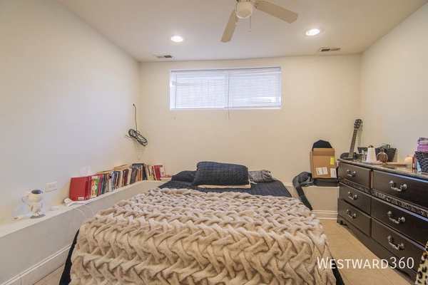 2 bedrooms apartment for rent in Hermosa - Northwest Side, Chicago