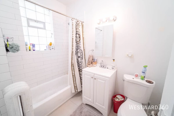 2 bedrooms apartment for rent in Rogers Park - Far North Side, Chicago