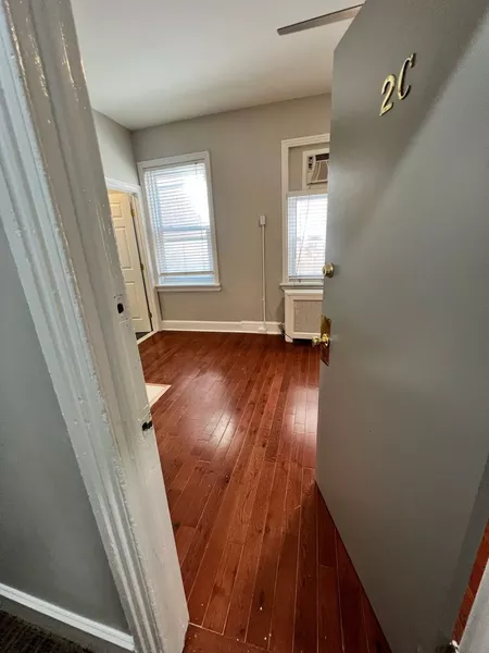 Studio Apartment for rent in Queen Village - South Philadelphia, Philadelphia