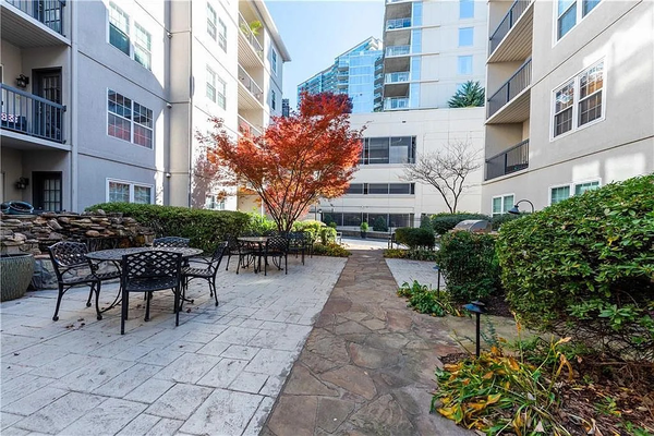 Coliving in Midtown Atlanta - Central Atl, Atlanta