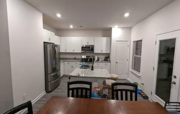 Coliving in Hickory Grove - East Charlotte, Charlotte