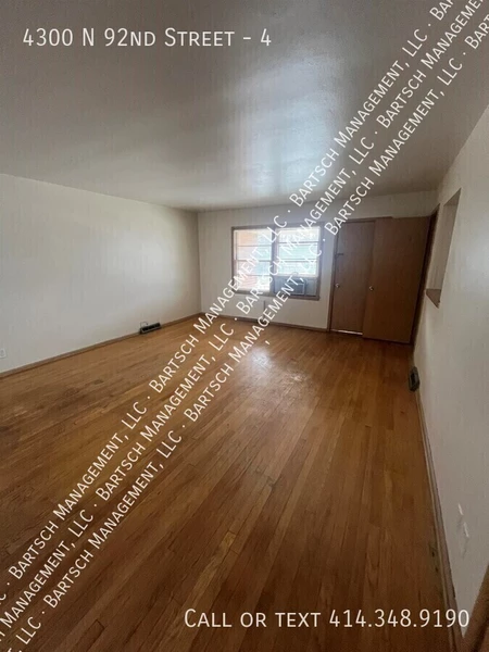 2 bedrooms apartment for rent in Grantosa - NW Mil, Milwaukee