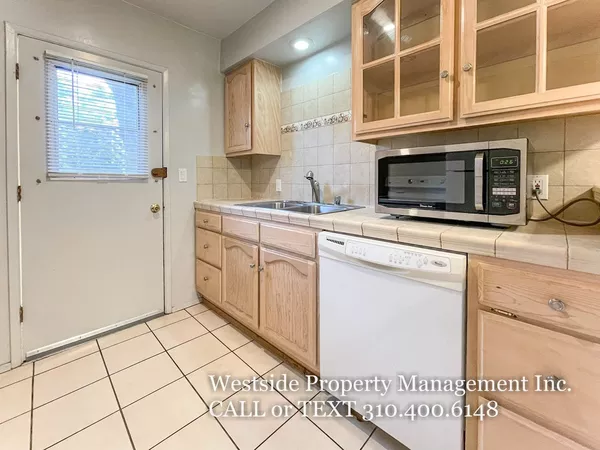 2 bedrooms apartment for rent in Brentwood - Westside / South Bay, Los Angeles