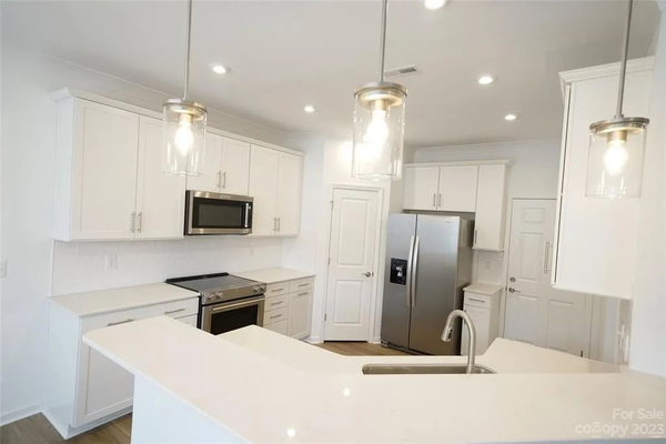 Coliving in Eagle Lake - West Charlotte, Charlotte