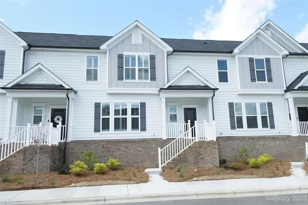 Coliving in Eagle Lake - West Charlotte, Charlotte