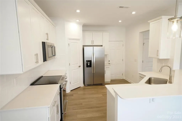 Coliving in Eagle Lake - West Charlotte, Charlotte