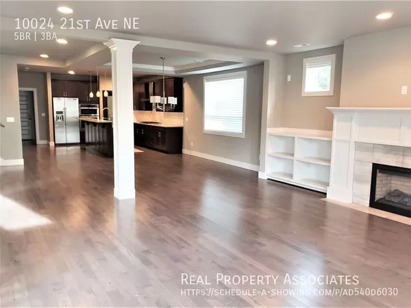 5 bedrooms apartment for rent in Northgate - North Seattle, Seattle