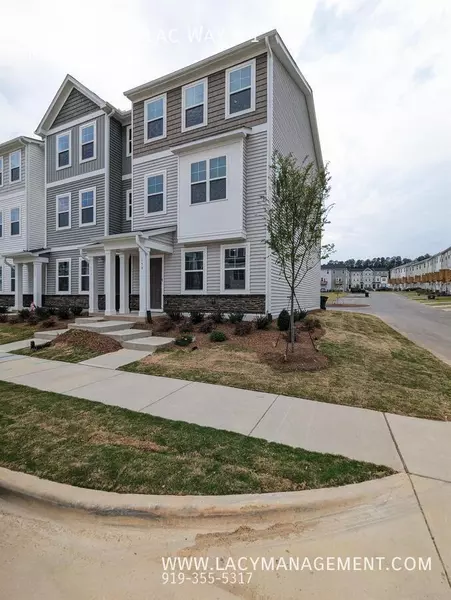 3 bedrooms apartment for rent in Auburn - South Raleigh, Raleigh