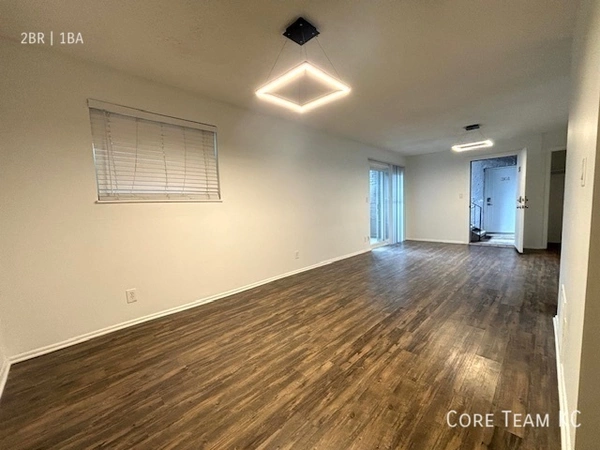 2 bedrooms apartment for rent in Midtown-Westport - KCMO, Kansas City