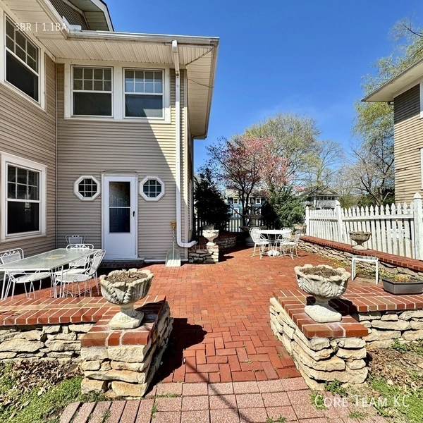 3 bedrooms apartment for rent in Brookside - KCMO, Kansas City