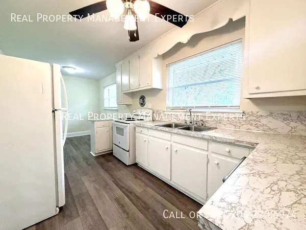 3 bedrooms apartment for rent in Derita / Statesville - North Charlotte, Charlotte