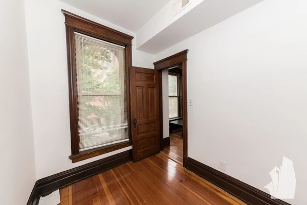 5 bedrooms apartment for rent in Boystown - North Side, Chicago