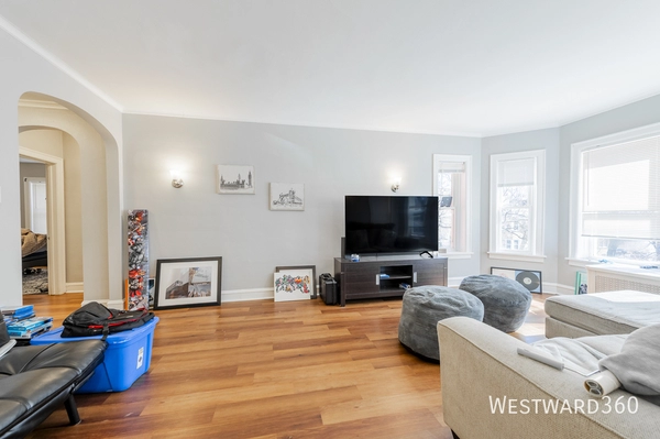 2 bedrooms apartment for rent in West Ridge - Far North Side, Chicago