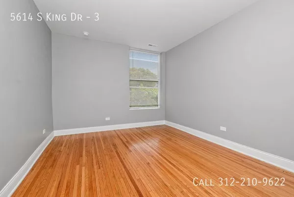 4 bedrooms apartment for rent in Washington Park - South Side, Chicago